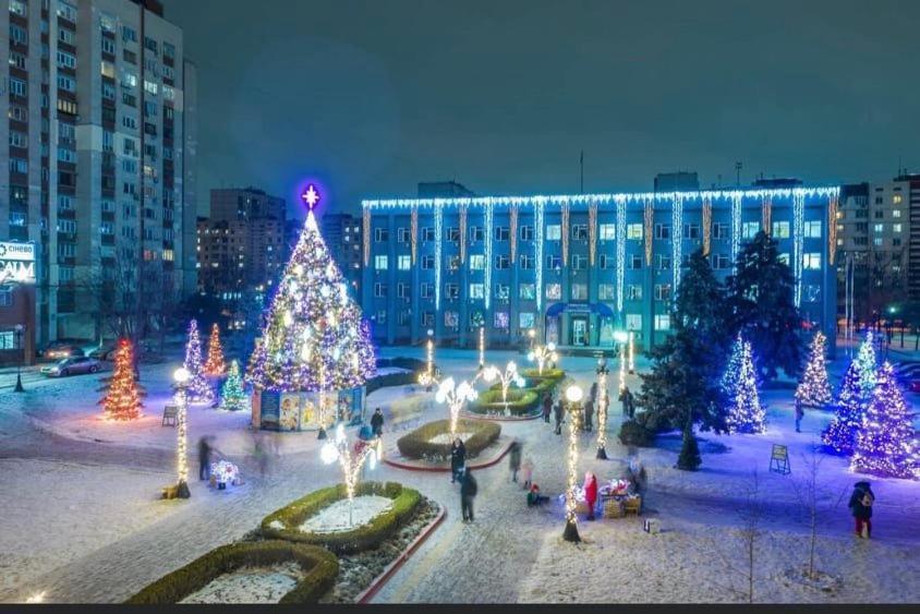 Роскошная 3к квартира 170м2 на Оболонской набережной Киев Экстерьер фото